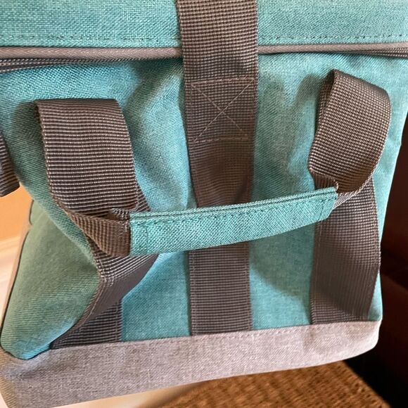 Locknlock Portable Personal Cooler - Picture 3 of 14